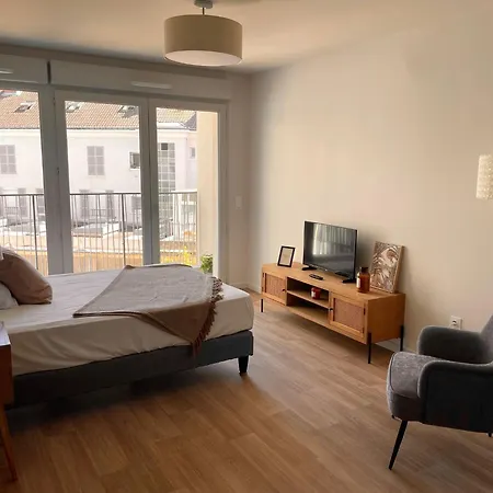 Hotel apartamentowy Zenao